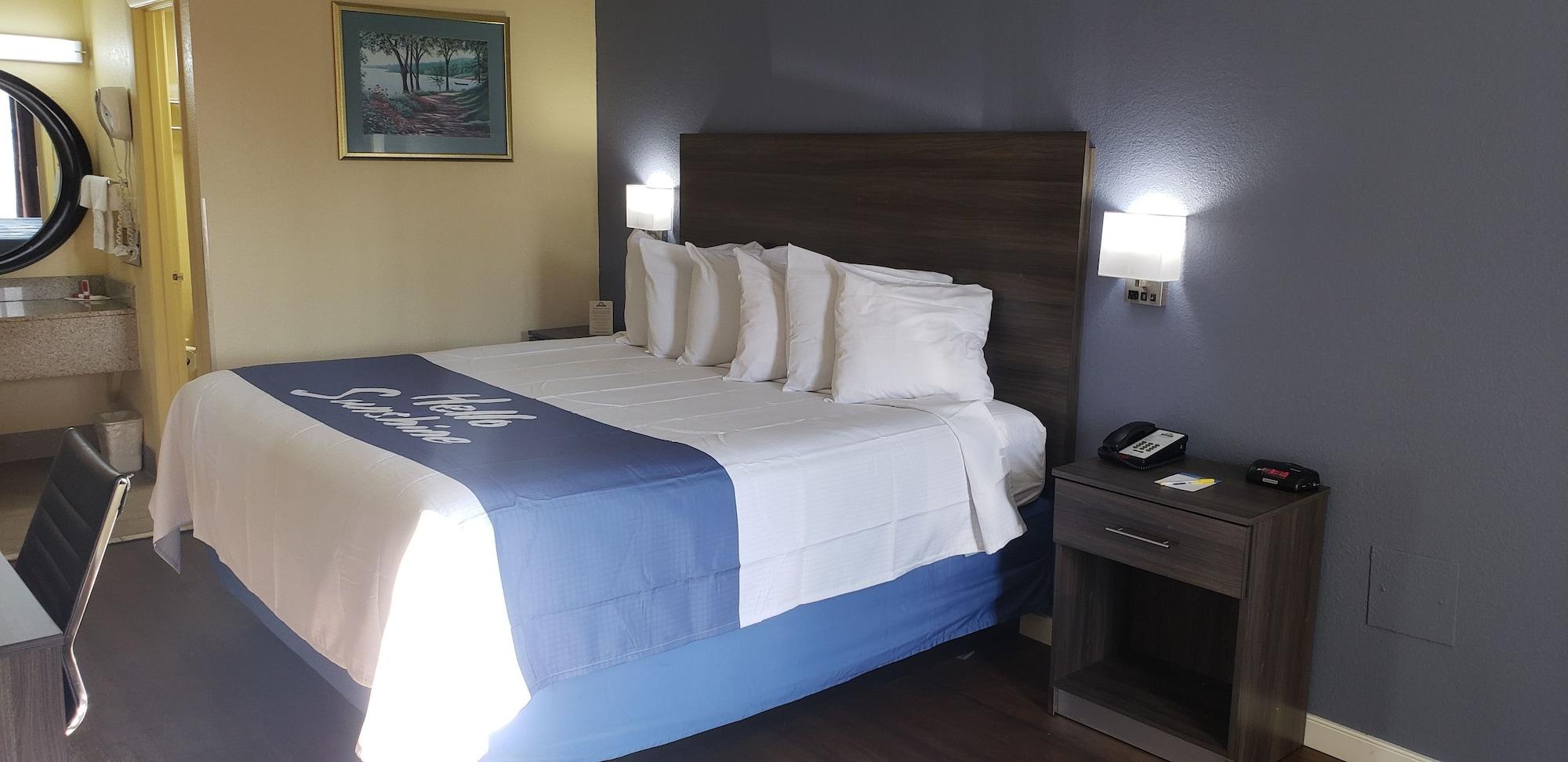 Days Inn By Wyndham Hampton Near Coliseum Convention Center Extérieur photo