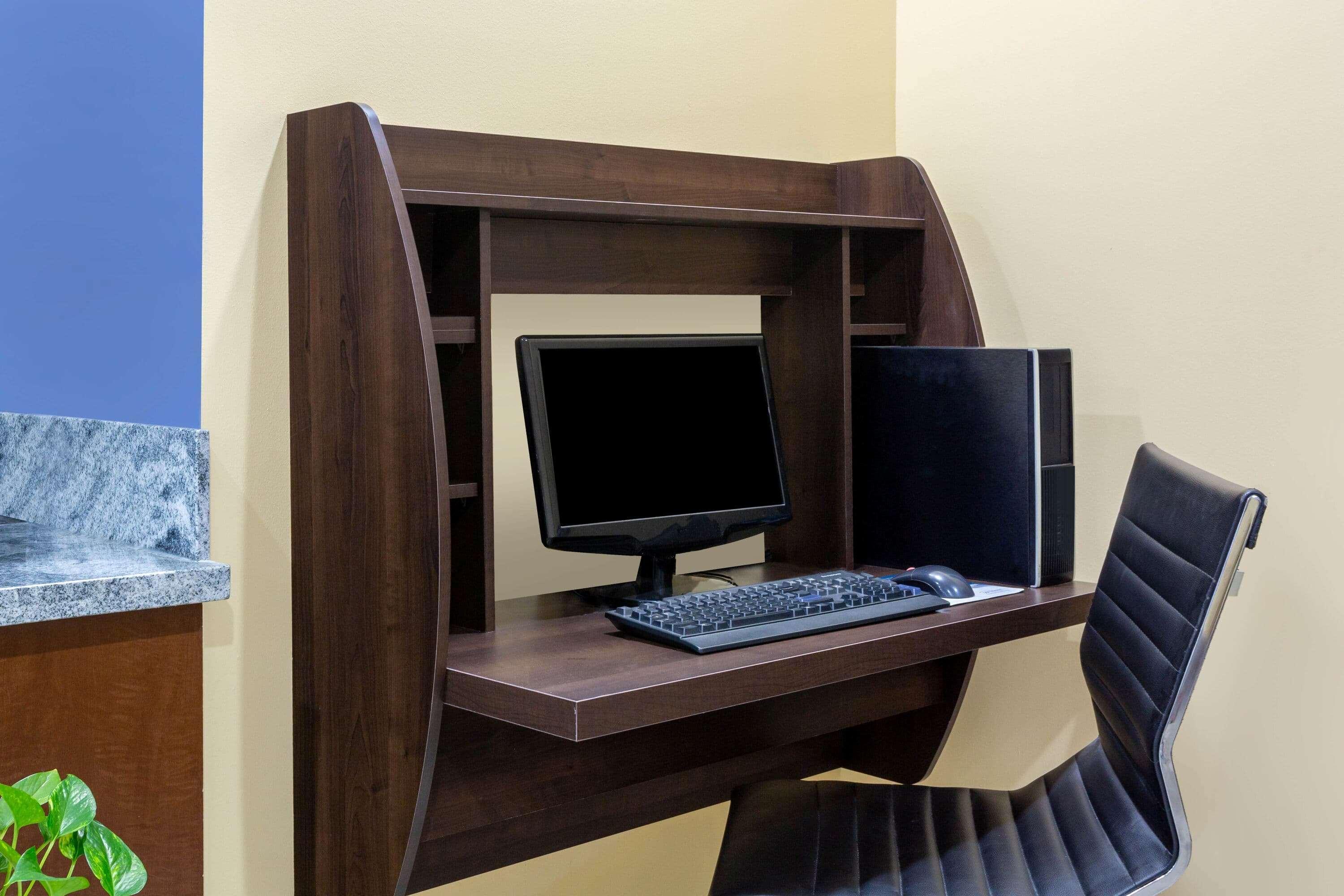 Days Inn By Wyndham Hampton Near Coliseum Convention Center Extérieur photo